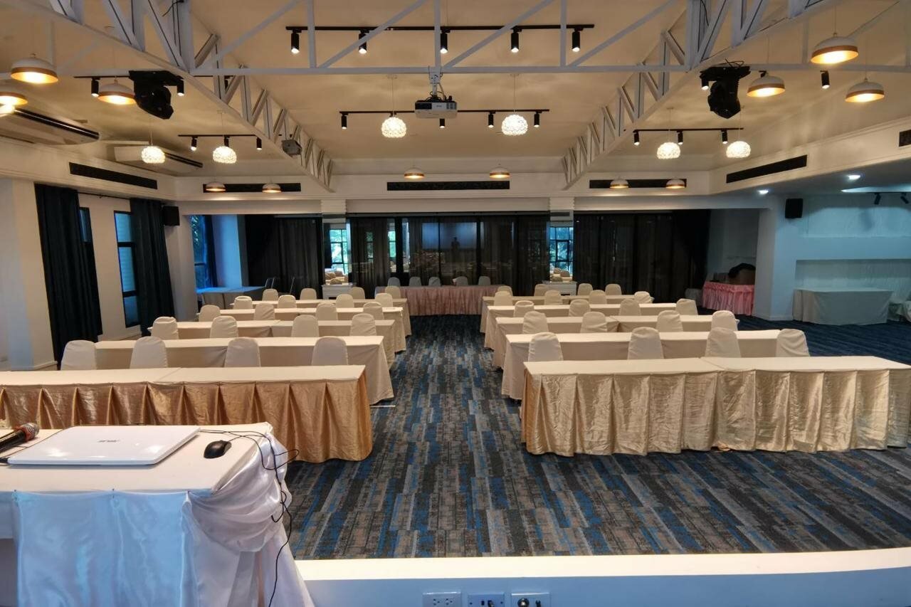 Фото Ayara Grand Palace Hotel