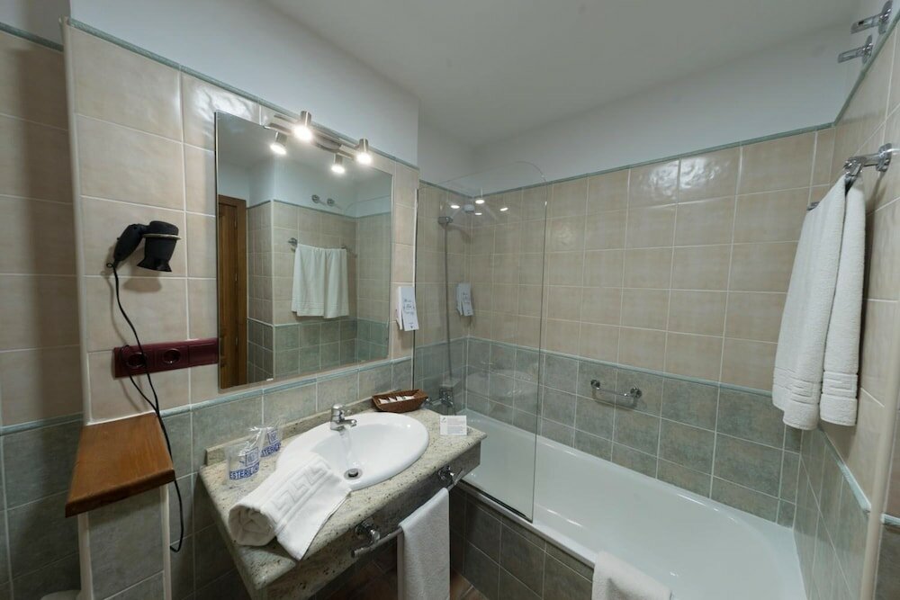 Фото Hospedium Hotel Retiro del Maestre