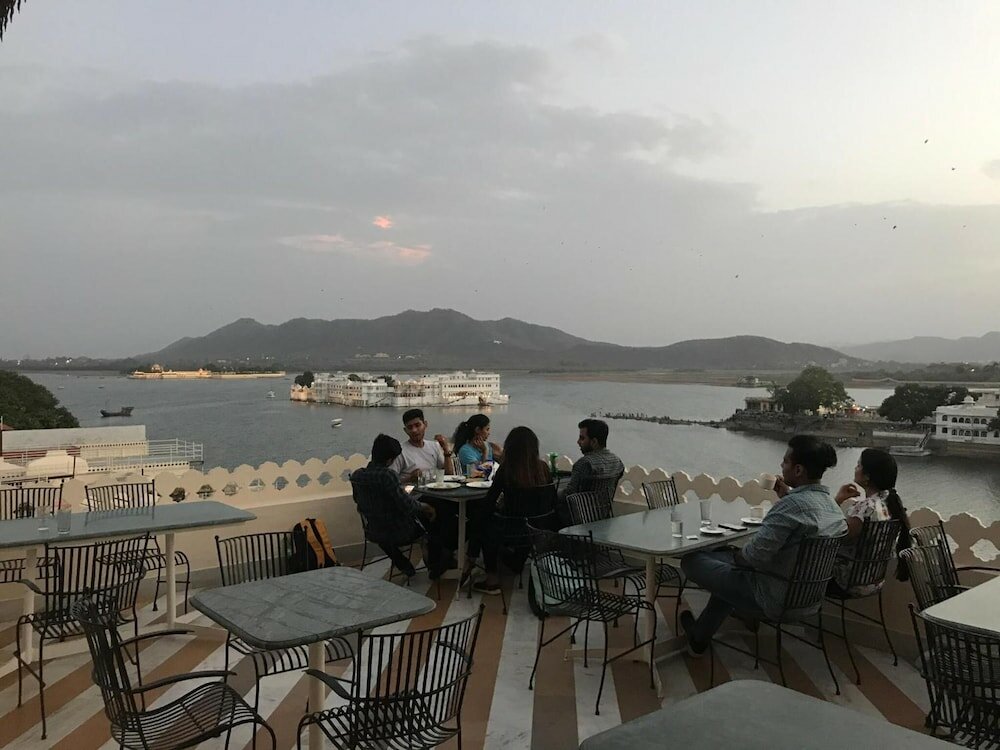 Фото Jaiwana Haveli