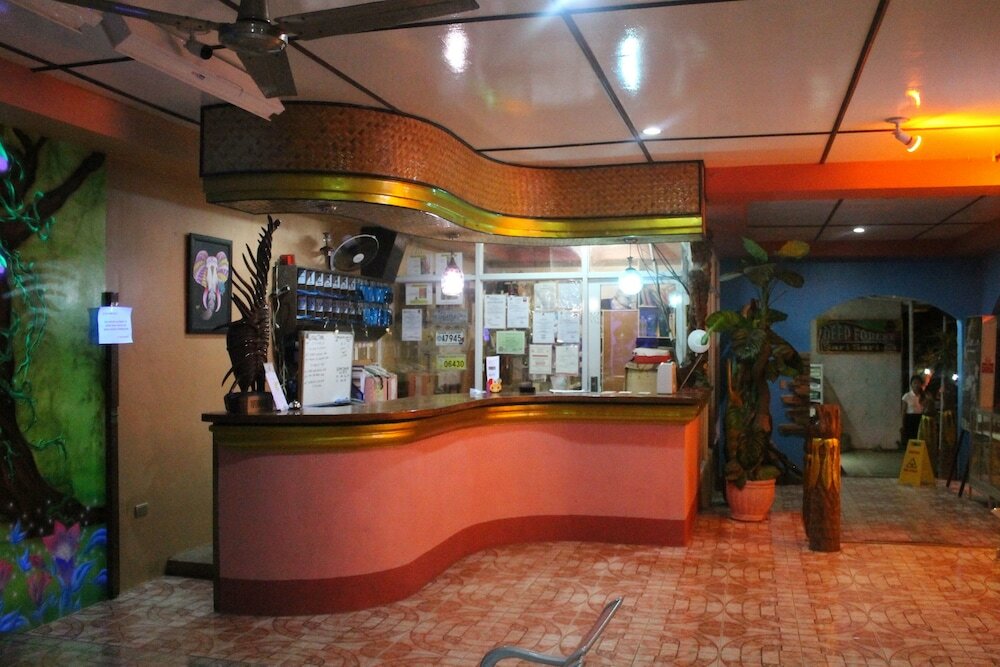 Фото Deep Forest Garden Hotel