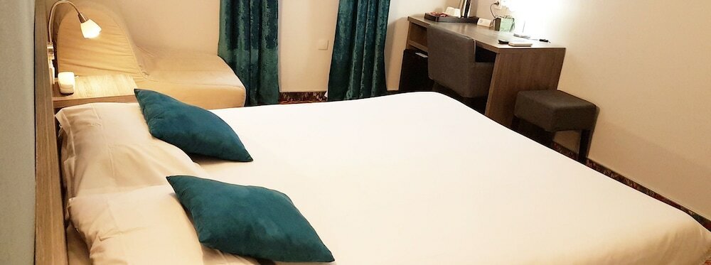 Фото The Originals Boutique, Hôtel Danieli, Avignon