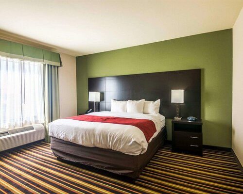 Гостиница Comfort Suites Amarillo в Амарилло