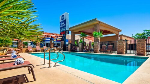 Гостиница Aiden by Best Western @ St. George в Сент-Джордже