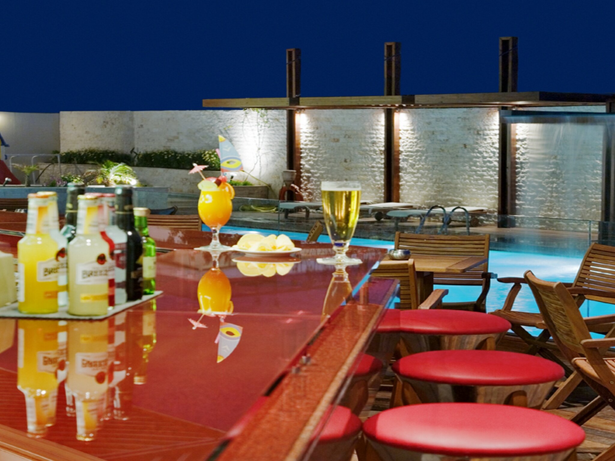 Фото Athineon Hotel