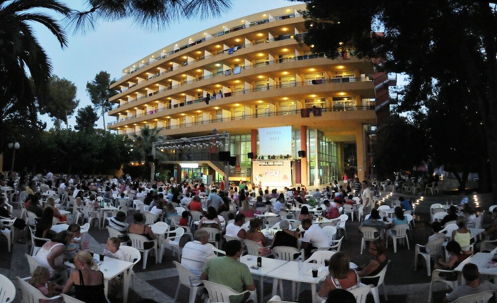 Фото Medplaya Hotel Calypso