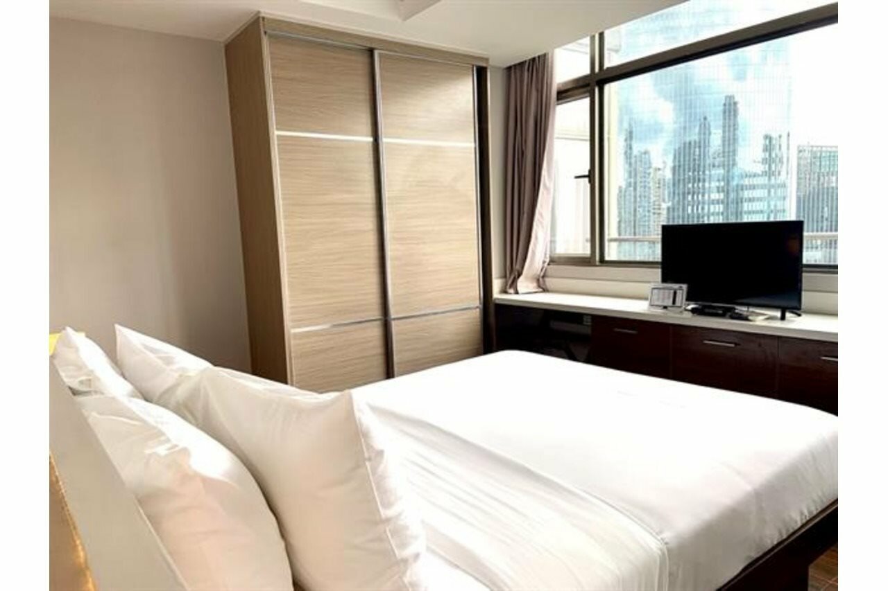 Фото Valero Grand Suites by Swiss-Belhotel Makati