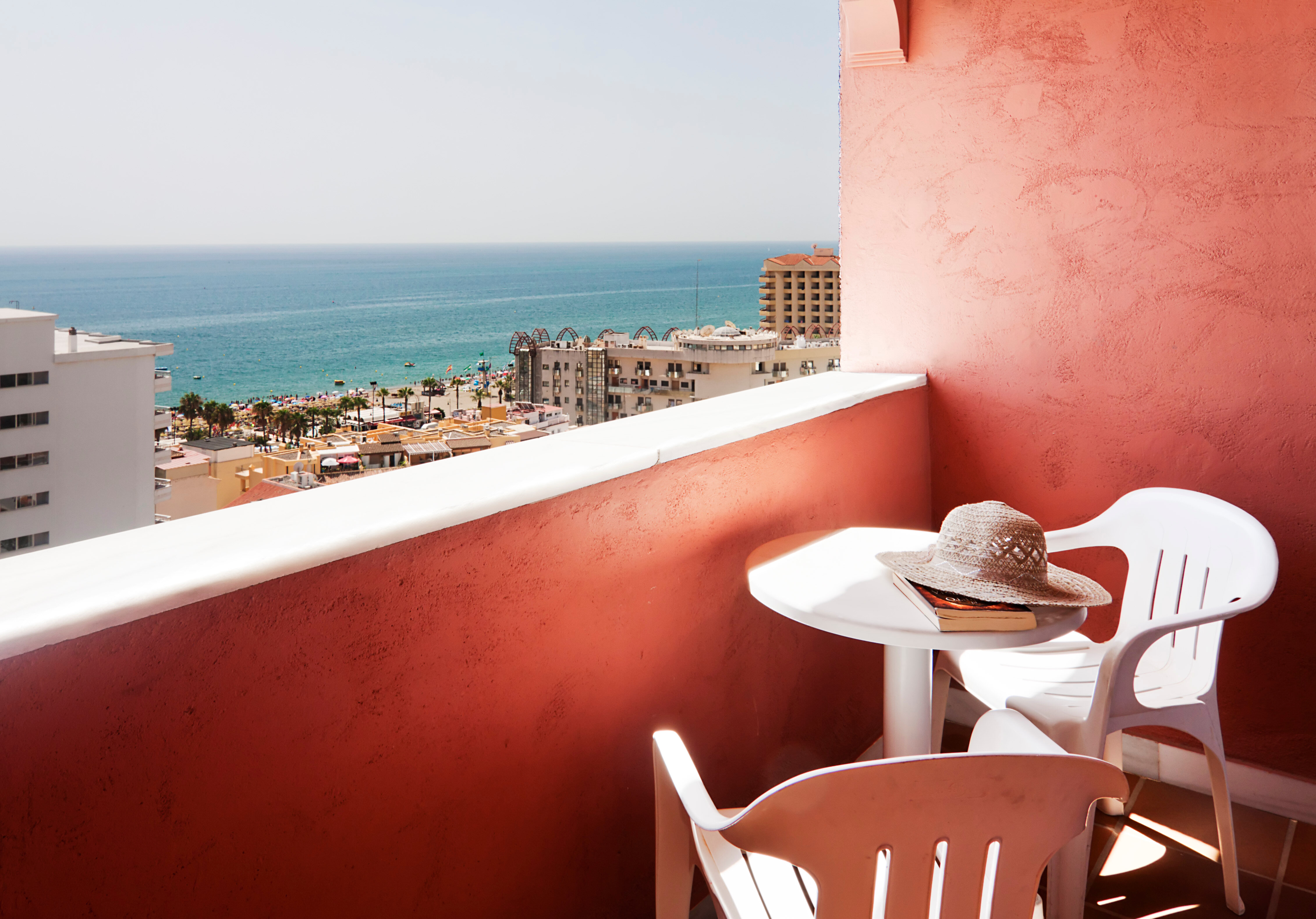 Фото Hotel Fénix Torremolinos - Adults Only Recommended