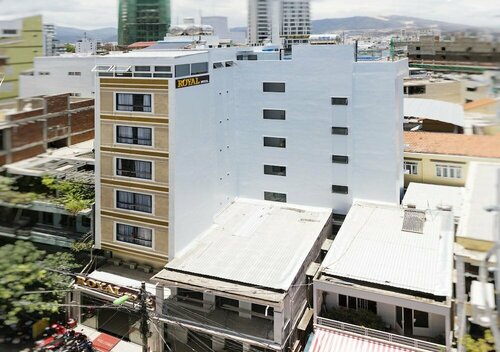 Гостиница Royal Hotel Nha Trang в Нячанге