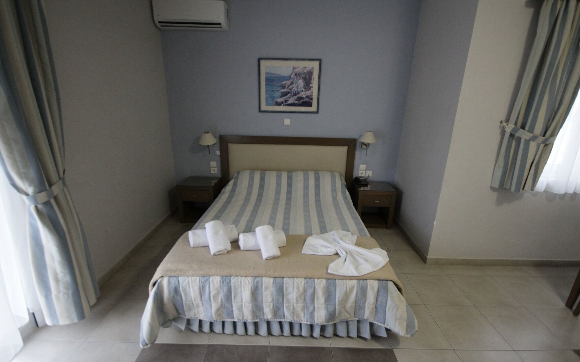 Фото Philoxenia Hotel