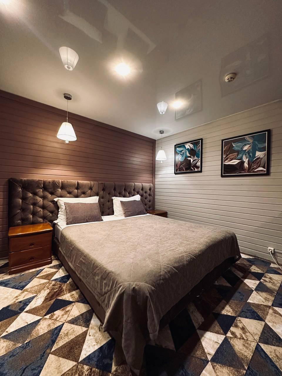 Фото Флагман