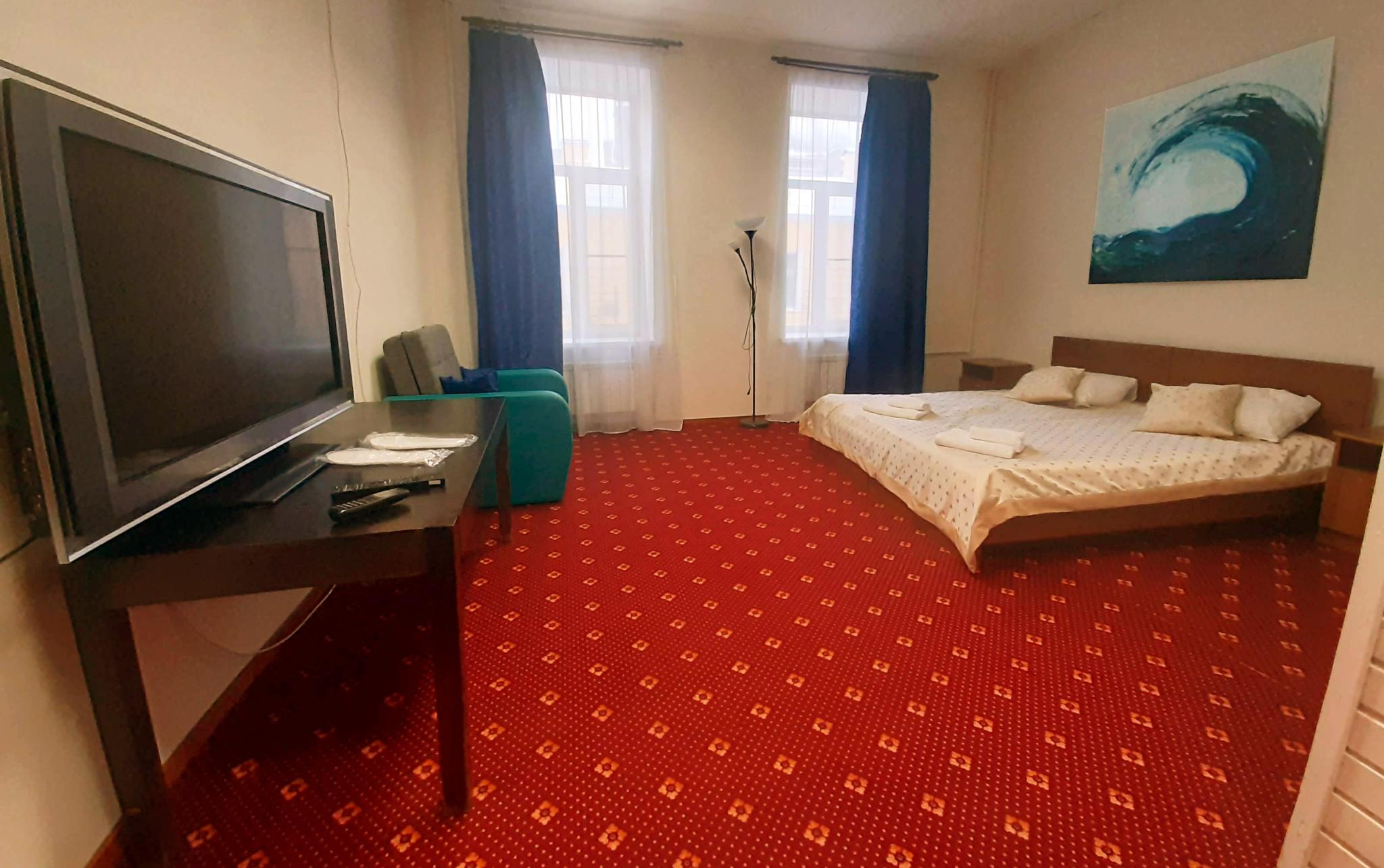 Фото отеля 2