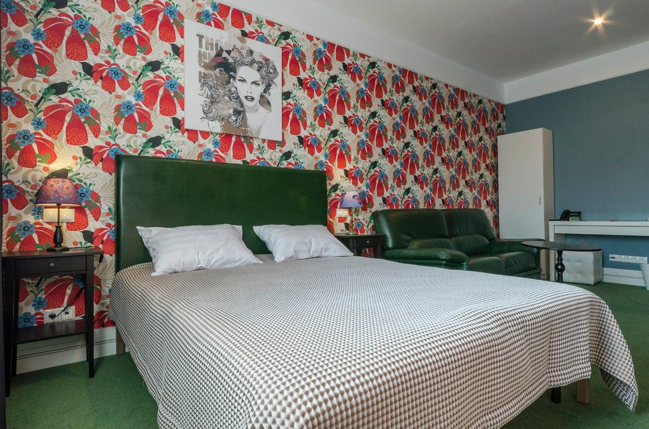 Фото Птицы и пчелы