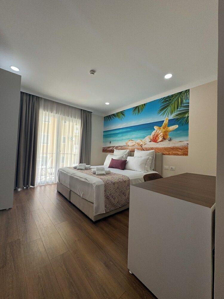Фото Hotel Britania