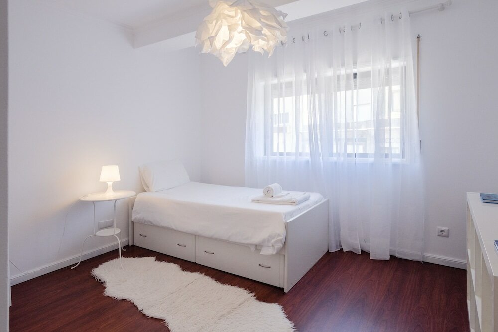 Фото Boutique Rentals - Music House Apartment