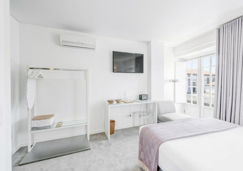 Фото Miragaia Riverside Suites