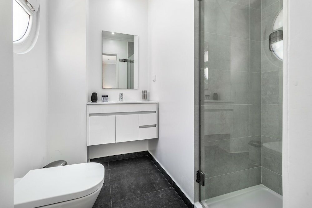 Фото Lisbon Terrace Suites for Large Groups