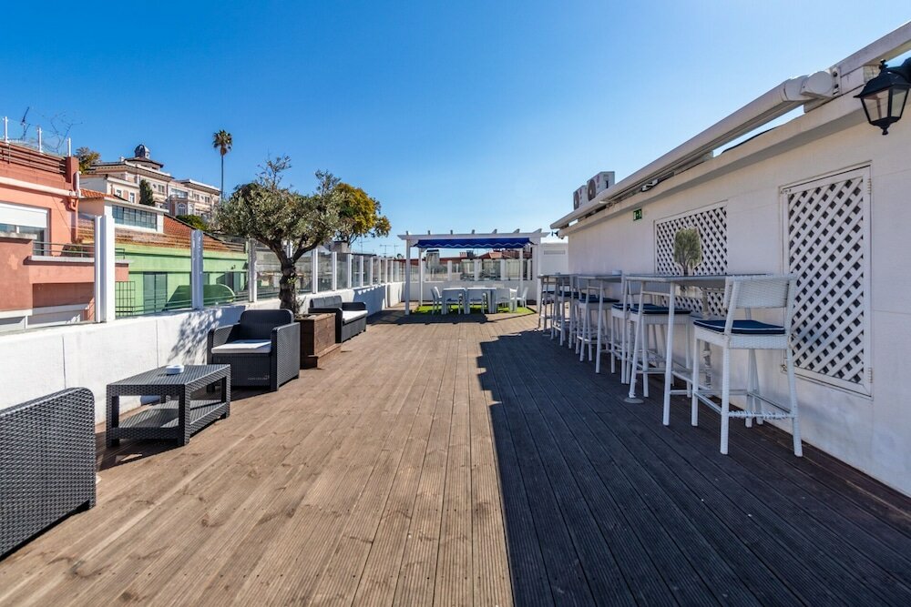 Фото Lisbon Terrace Suites for Large Groups