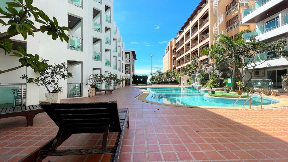 Фото Dragon Beach Resort