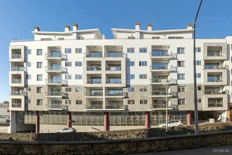 Гостиница Santa Catarina II, Modern Flat in the City Centre в Фуншале