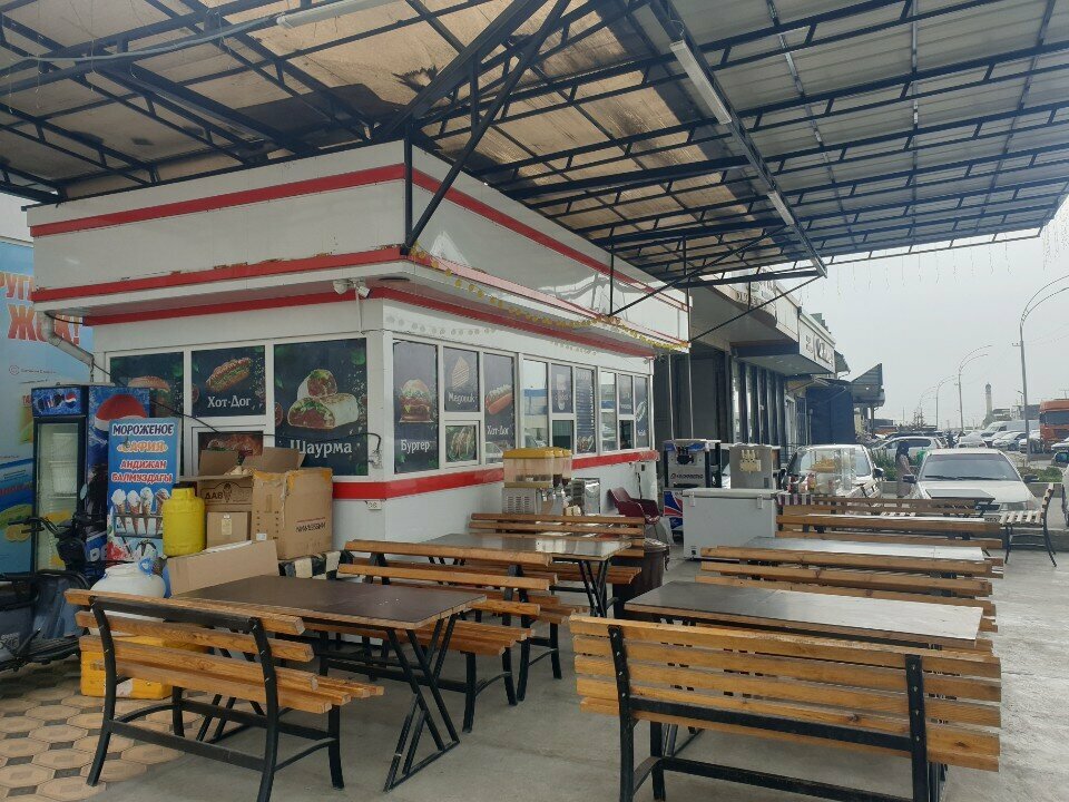 Fast food Sponch Burger, Osh, photo