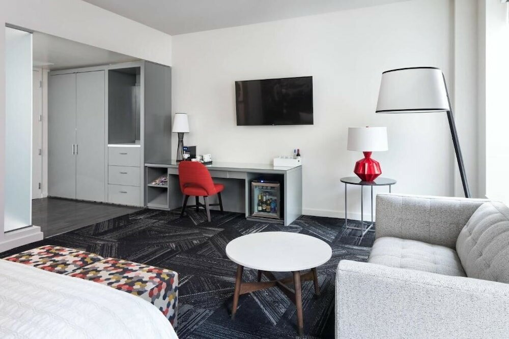 Фото The Chambers Hotel