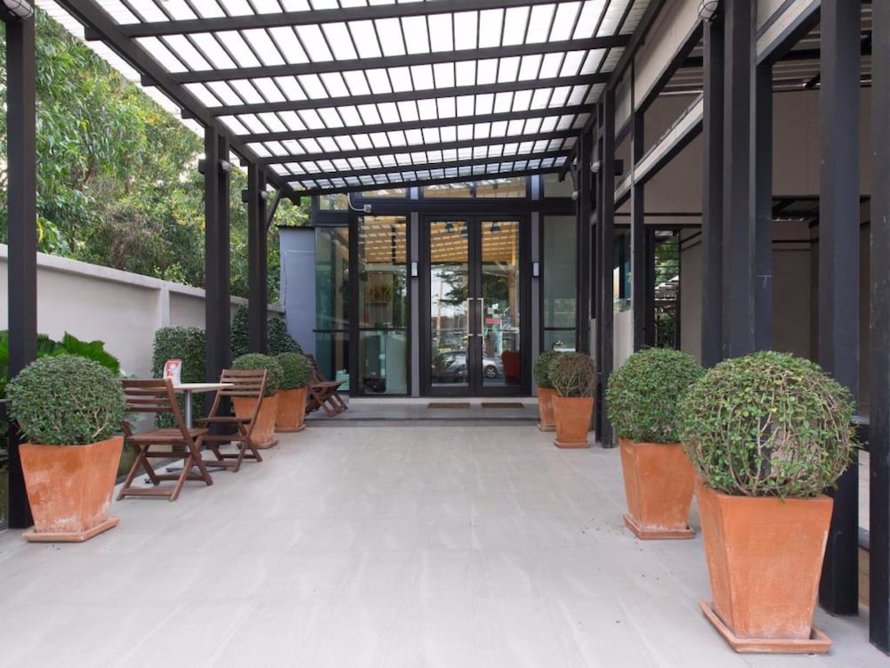 Фото Woodroof Residence Rangsit