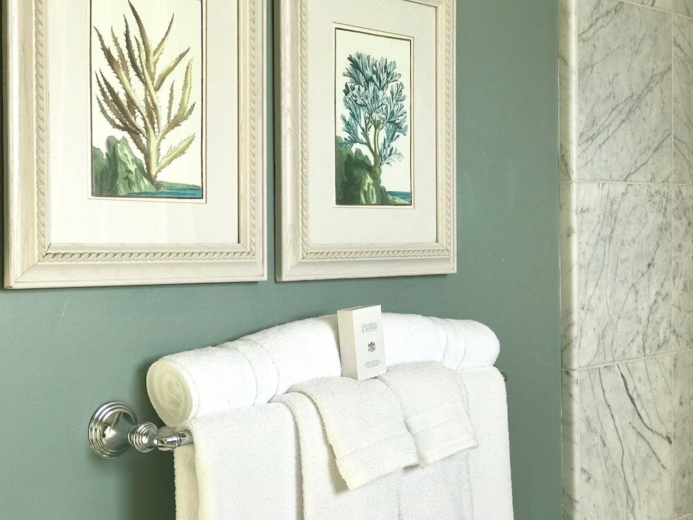 Фото West Cliff Inn - A Four Sisters Inn