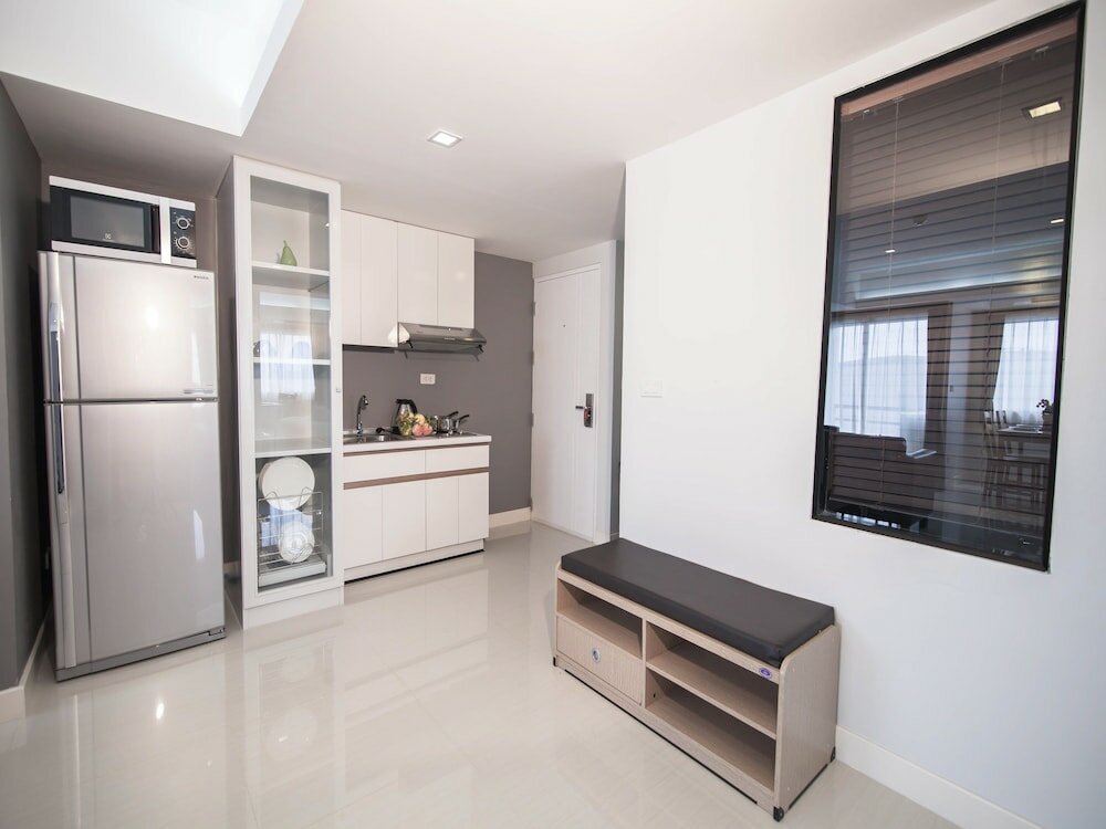 Фото Racha Residence Sri Racha