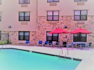 Гостиница TownePlace Suites Kansas City Overland Park