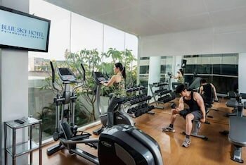 Фото Blue Sky Hotel Petamburan