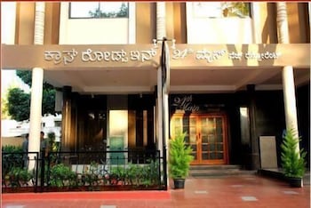 Фото Cross Roads Inn