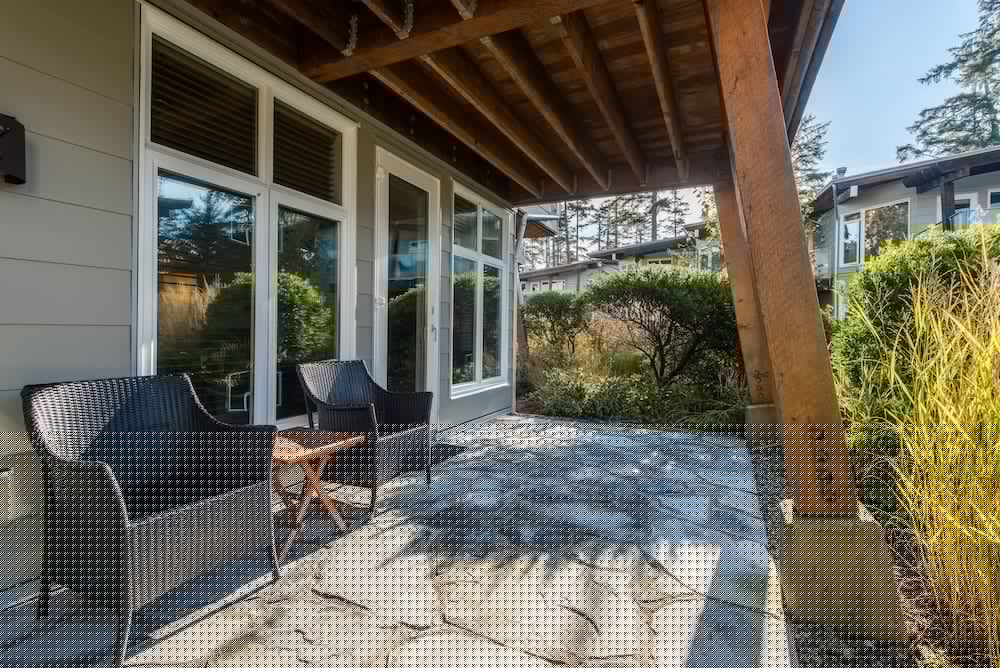 Фото Cox Bay Beach Resort