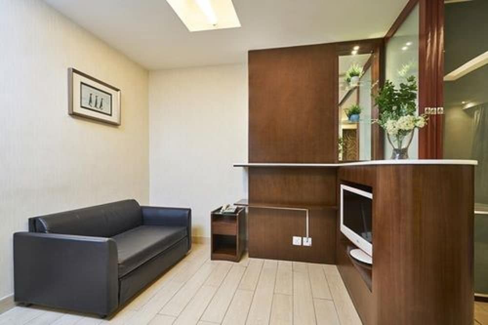 Фото Pop Inn Mong Kok