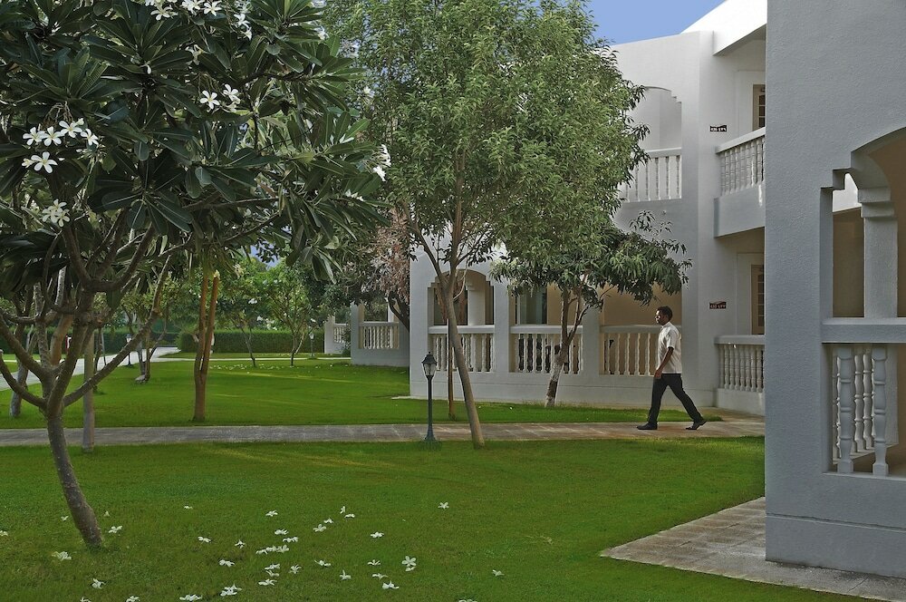 Фото Al Nahda Resort & SPA