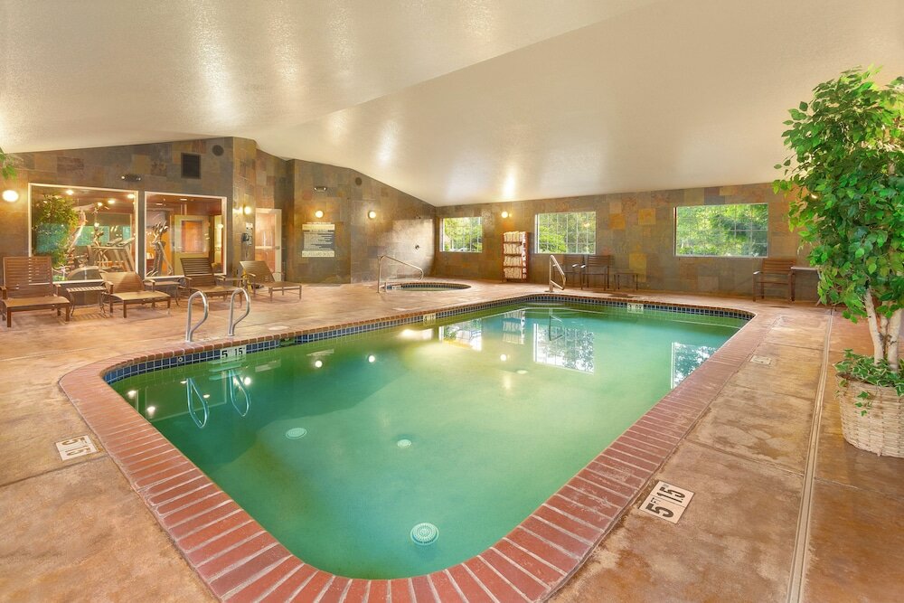 Фото Comfort Inn & Suites Tualatin - Lake Oswego South