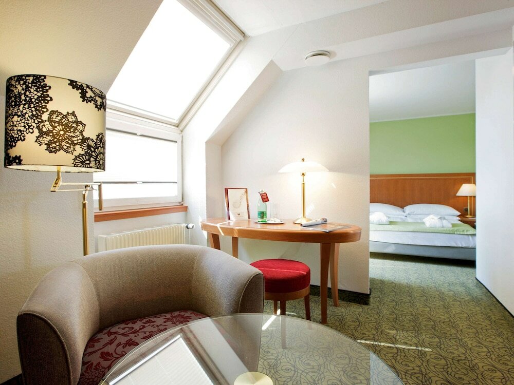 Фото Hotel Mercure Wien Westbahnhof