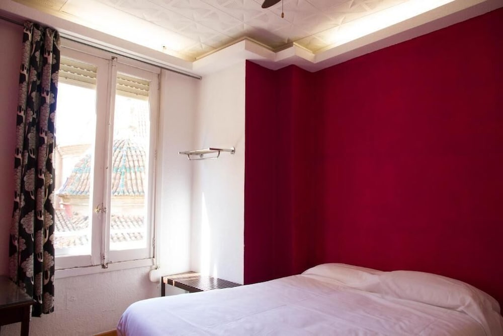 Фото Russafa Youth Hostel