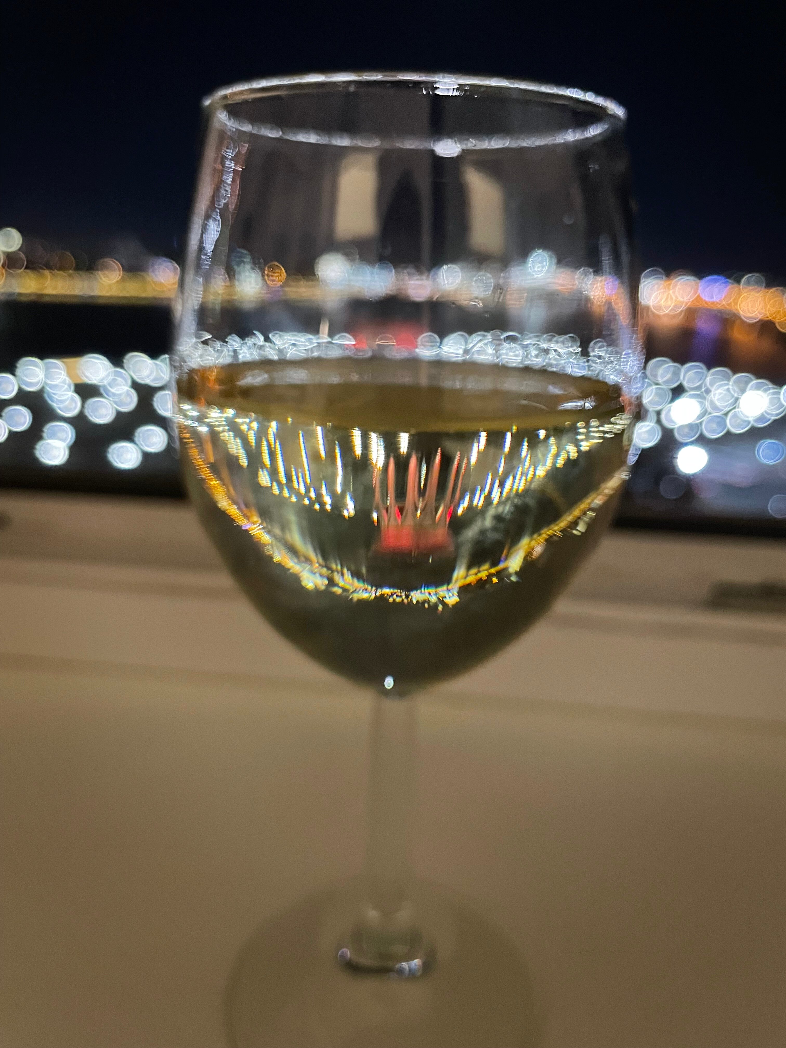 Фото Видовые апартаменты около Чаши и аквапарка Ривьера