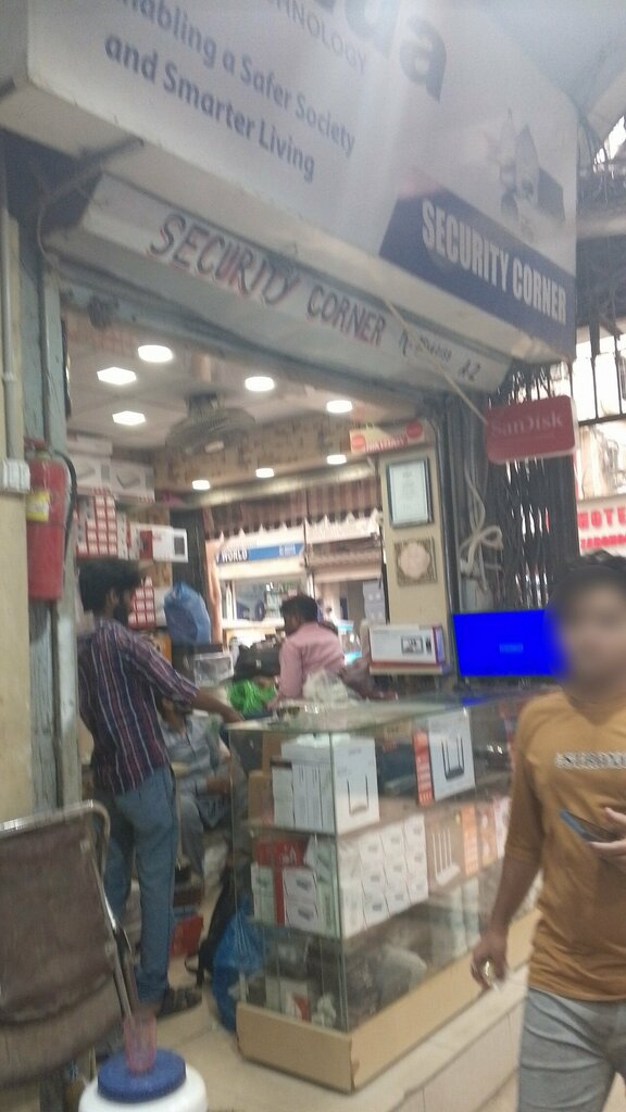 Car service, auto repair Security corner, Karachi, photo