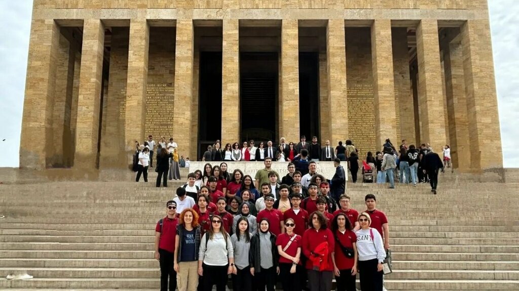 Lyceum Atasehir D. Sabanci Vocational and Technical Anatolian High School, Istanbul, photo