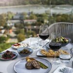 Mövenpick Hotels & Resorts (İstanbul, Eyüpsultan, Silahtarağa Cad., 87-89), restaurant