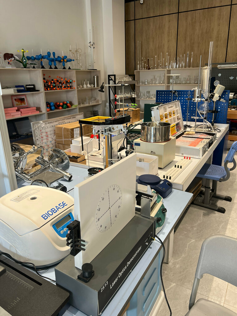 O‘quv uskunalari Edumaxlab, Toshkent, foto