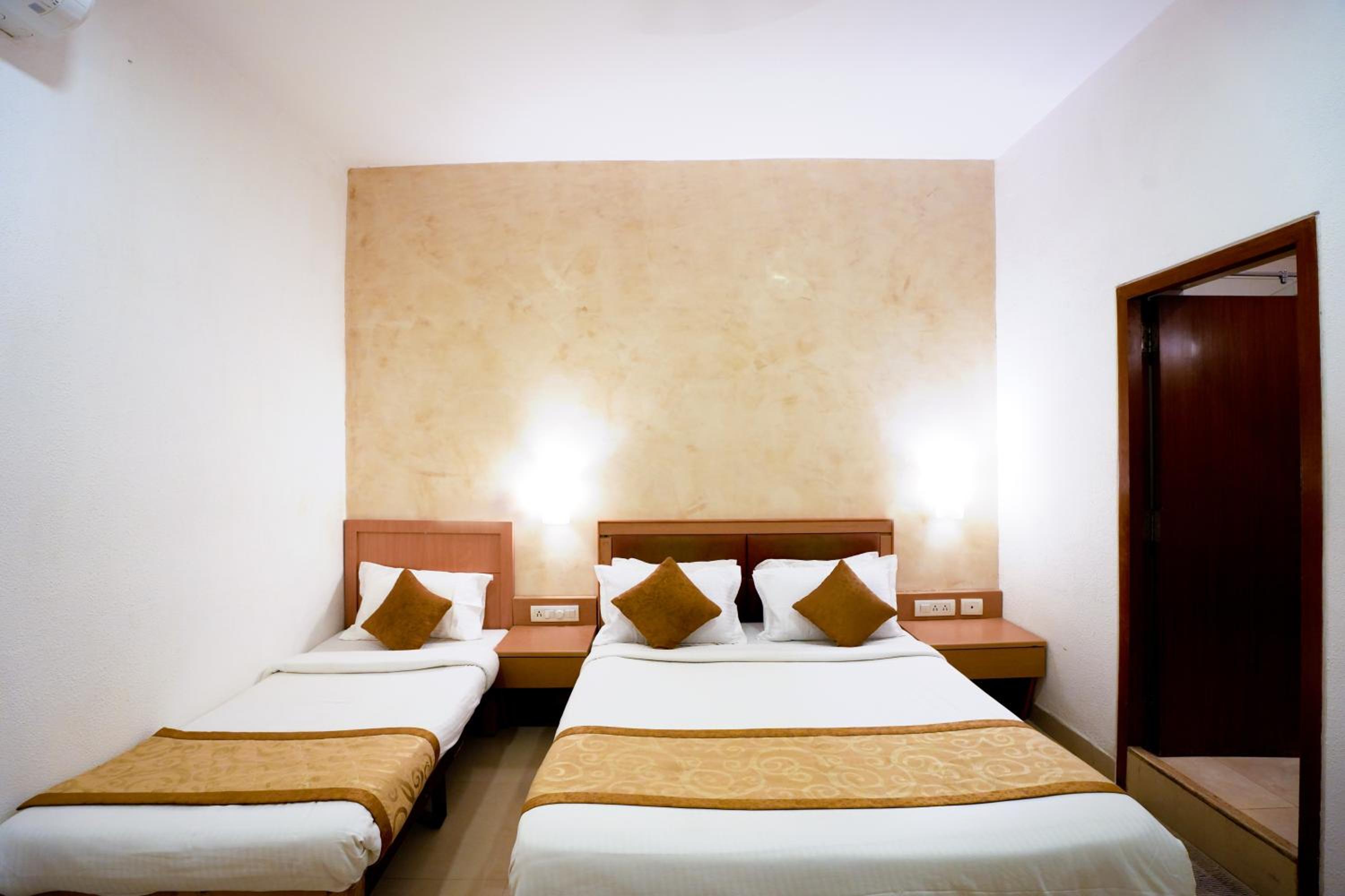 Фото Avenue 11 Boutique Residences