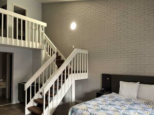 Гостиница La Casa Inn & Suites