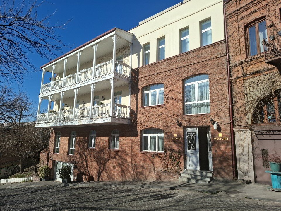 Фото отеля 1