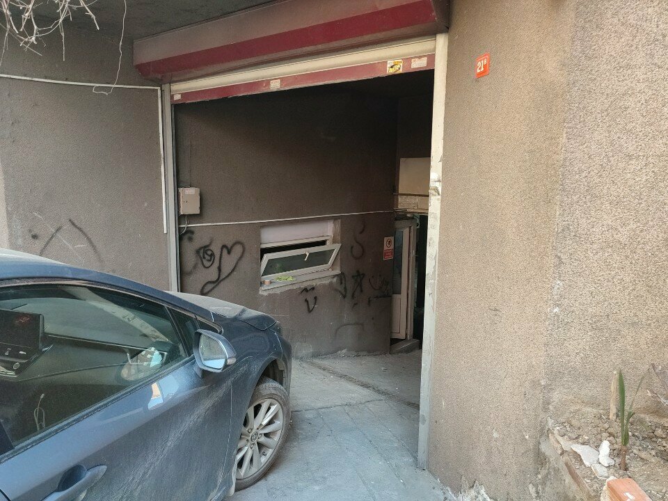 Автосервис, автотехцентр Tufan Auto Body Paint, Стамбул, фото
