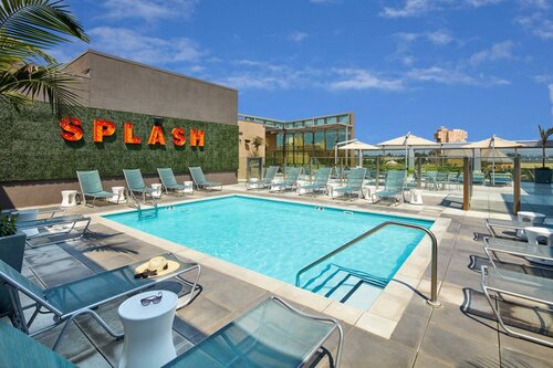 Гостиница SpringHill Suites by Marriott at Anaheim Resort/Conv. Cntr в Анахайме