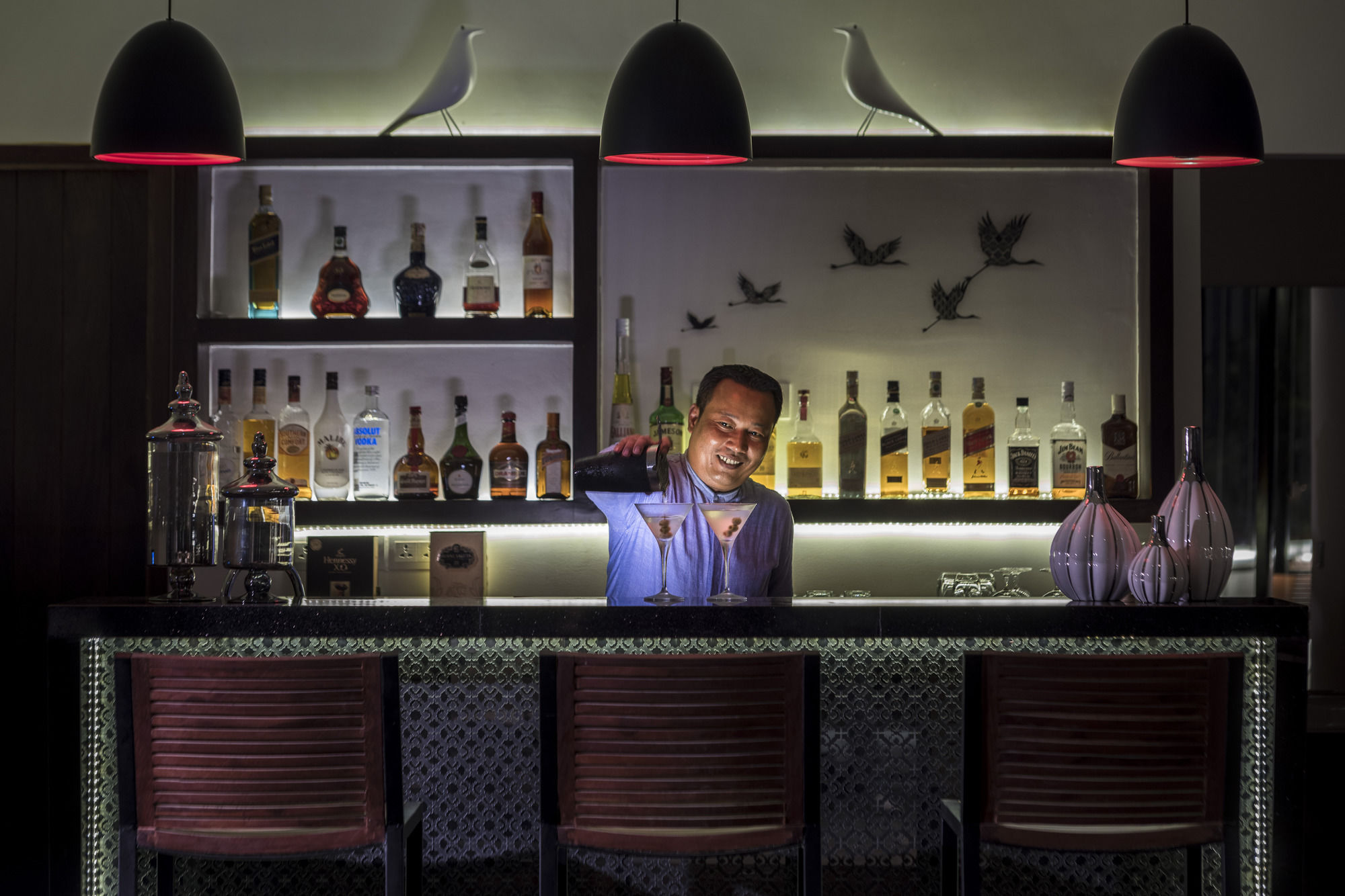 Фото The Aviary Hotel