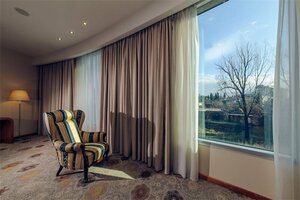 Гостиница Kings Park Hotel