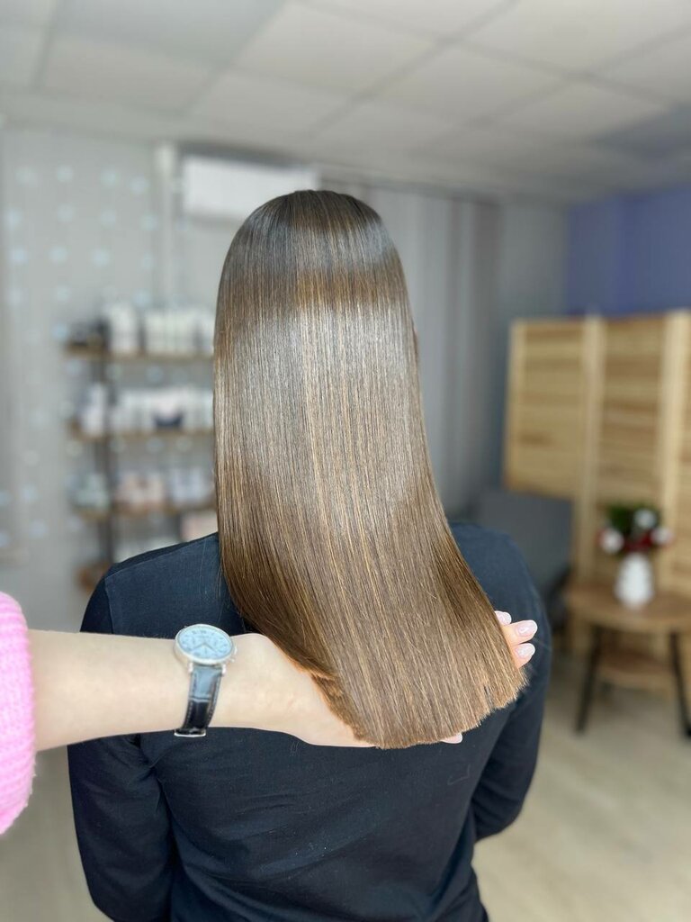 مصففو الشعر Keratin Shine ، فورونيج، صورة